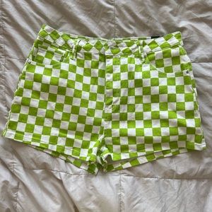 Lime checkered short! Never used new with tags size 15 fashionova!